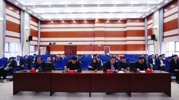 台下.jpg 台下.jpg